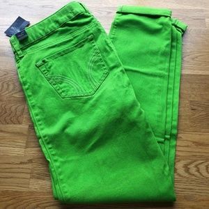 NWT Rare Hollister Neon Green Skinny Jeans Size 9